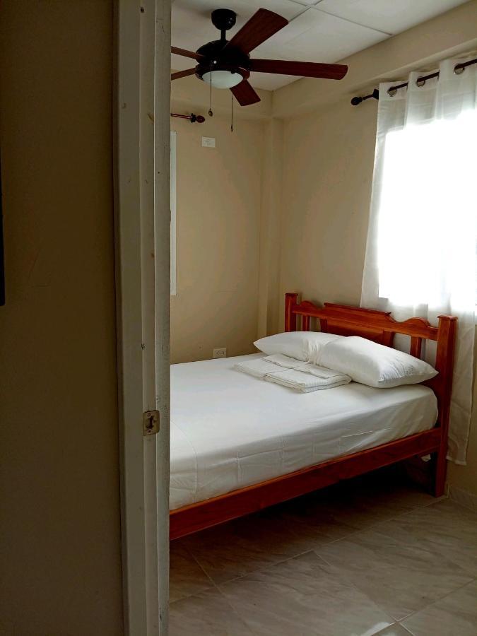 Habitacion Privada A 8 Minutos Del Aeropuerto Tocumen Apartamento Tapia Numero Dos Exterior foto